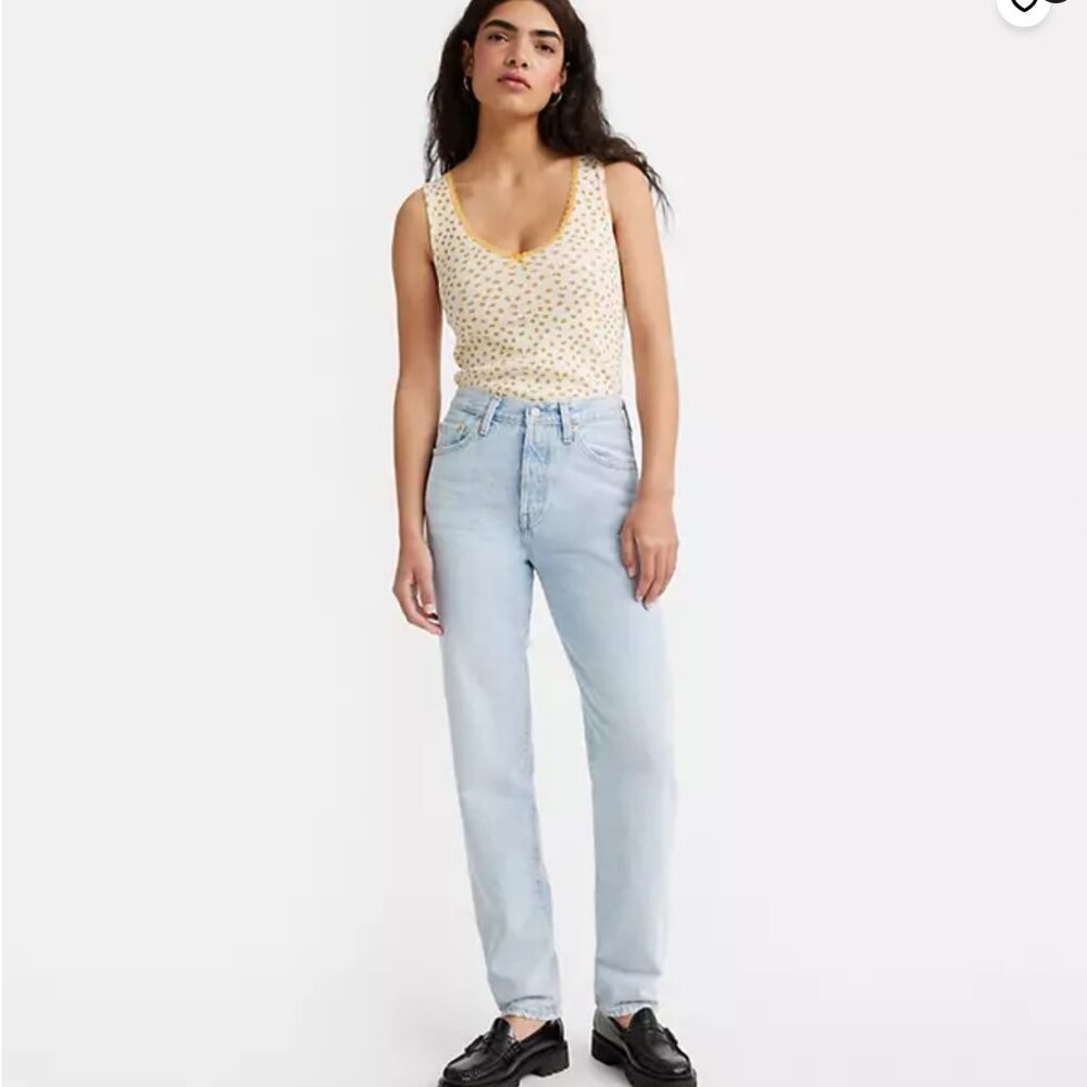 LIKE NEW Levi's 501 '81 jeans - light wash